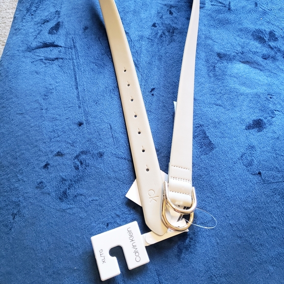 NWT Calvin Klein synthetic leather women's belt - Picture 2 of 4
